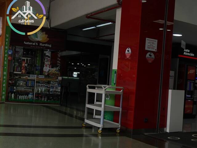 Punto Comercial para Venta en Bogotá - 2