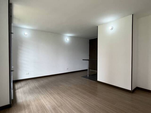 Departamento para Venta en Bogotá - 4